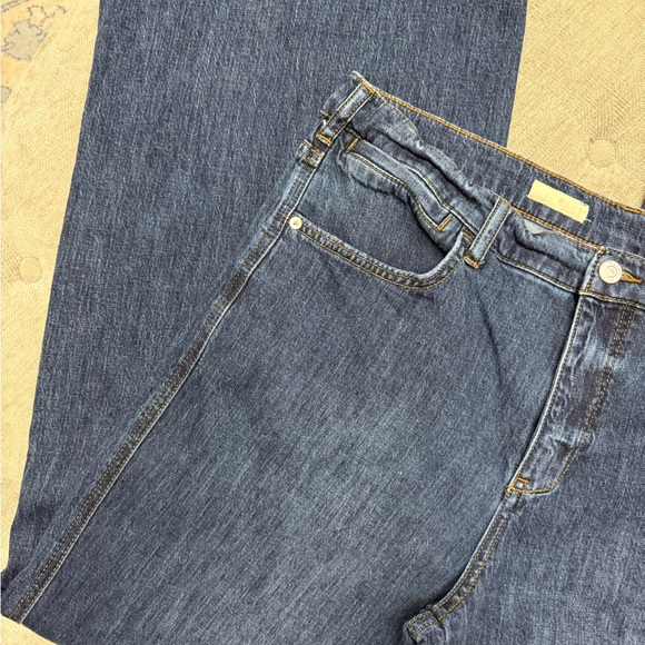 PILCRO High Waisted Wide Leg Dark Wash Jeans Denim Size 32 - Picture 3 of 8